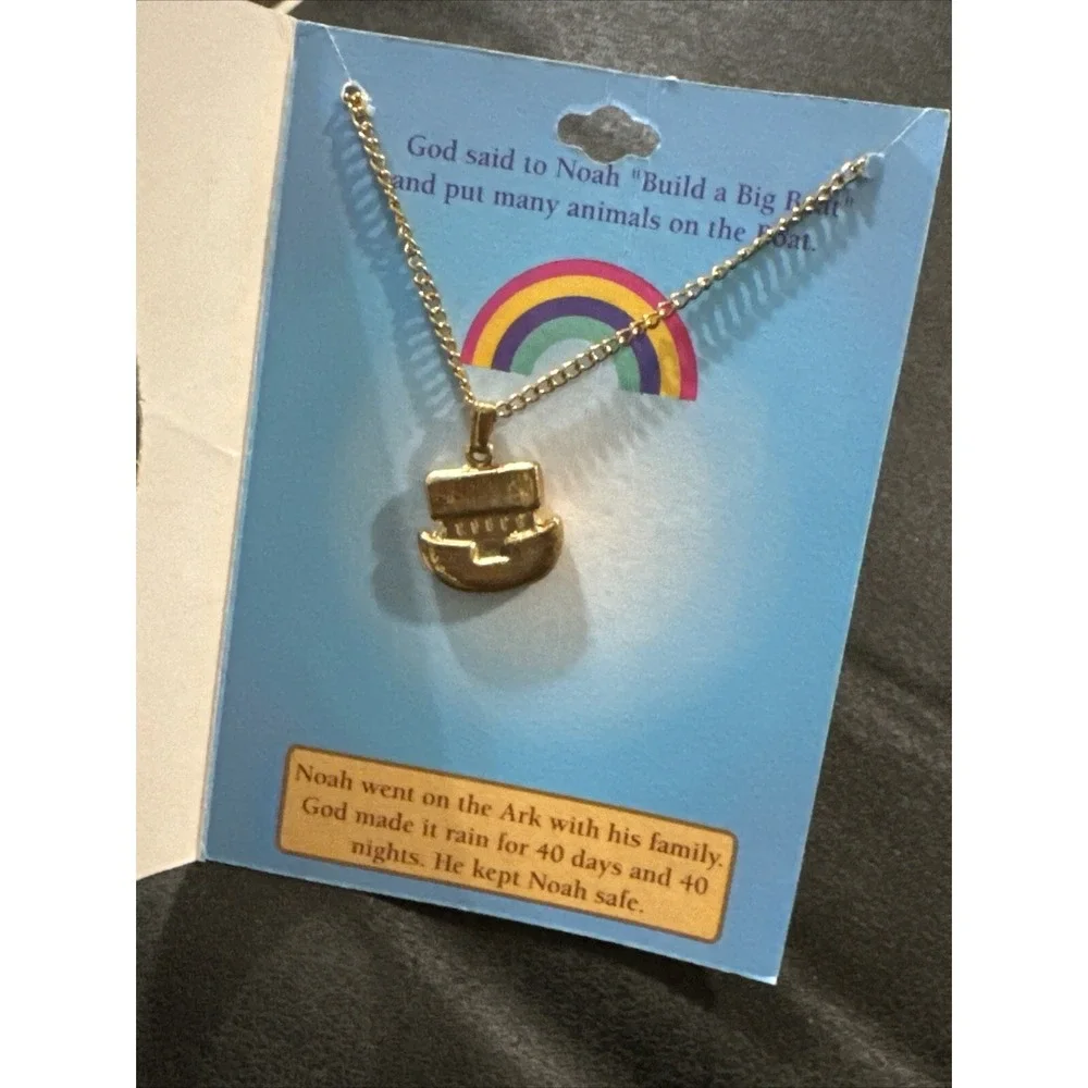 Noah's Ark Necklace - Bible Story - Charm Pendant Jewelry The Arc - Kids Gift